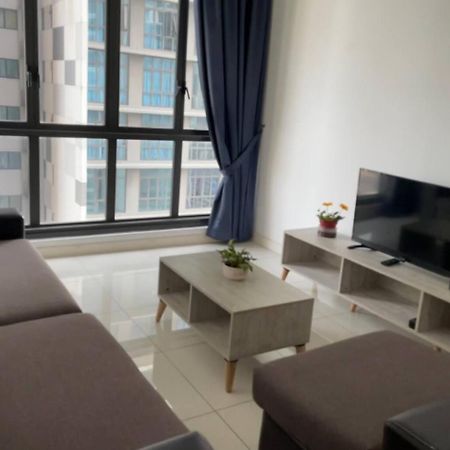 2 Bedroom Apartment @Setia Sky 88 Джохор Бахру Екстериор снимка